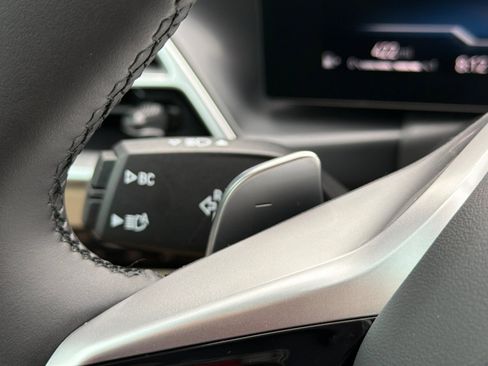 Used 2025 BMW 330i Sedan w/ Convenience Package image 32