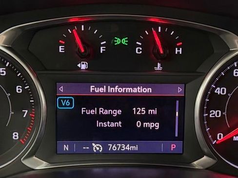 Used 2020 GMC Acadia SLT image 18