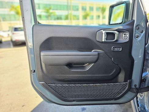 New 2026 Jeep Gladiator Willys image 20