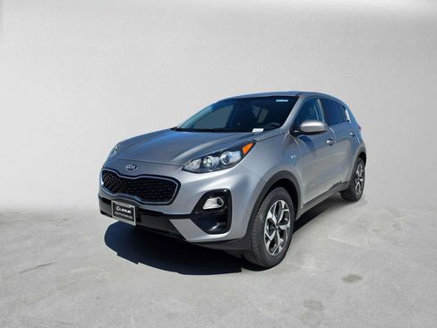 Used 2022 Kia Sportage LX AWD/4WD image 7