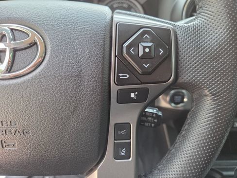Used 2023 Toyota Tacoma SR5 w/ Technology Package AWD/4WD image 30