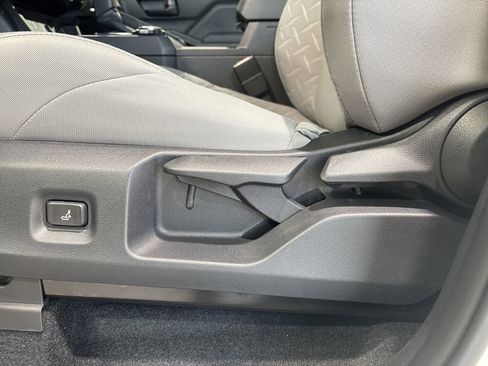 New 2026 Toyota Tacoma SR5 image 12