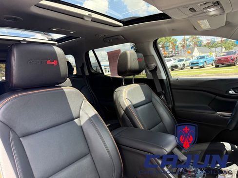 Used 2023 GMC Acadia AT4 w/ Preferred Package AWD/4WD image 12