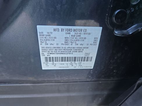 Certified 2022 Ford Explorer XLT w/ Equipment Group 202A image 31