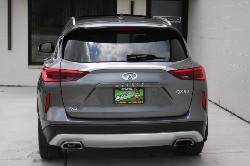 Used 2019 INFINITI QX50 Essential w/ Premium Heat Package AWD/4WD image 9