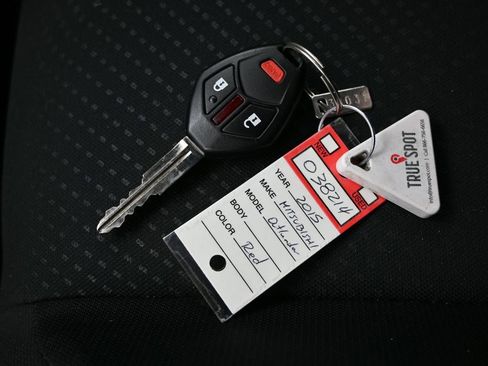 Used 2015 Mitsubishi Outlander Sport ES image 25