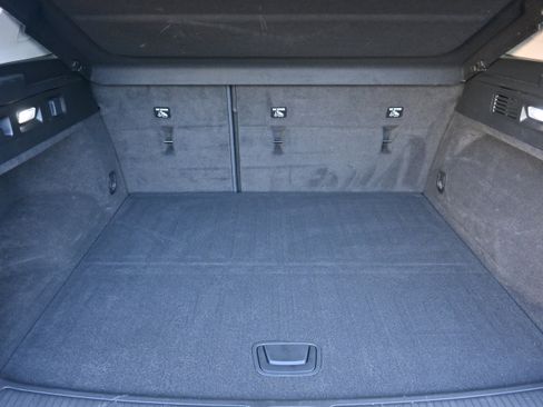 Used 2023 Buick Envision Essence w/ Sport Touring Package image 12