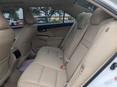 Used 2012 Toyota Camry XLE w/ Convenience Pkg FWD image 13
