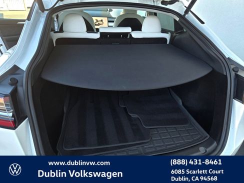 Used 2023 Tesla Model Y Long Range image 22