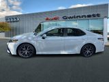 Used 2022 Toyota Camry SE image 2