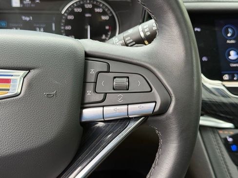Certified 2024 Cadillac XT6 Premium Luxury w/ LPO, Floor Liner Package AWD/4WD image 30