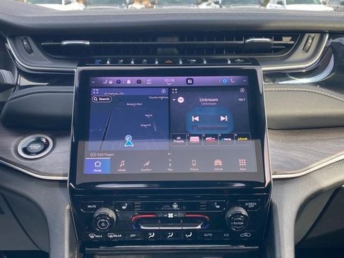 Used 2024 Jeep Grand Cherokee Limited 4xe image 37