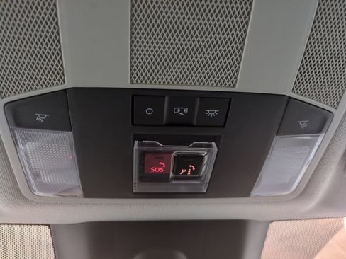 Used 2024 Mitsubishi Eclipse Cross LE AWD/4WD image 25