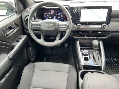 Used 2025 Chevrolet Colorado Trail Boss image 27