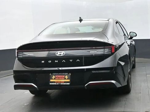 Used 2024 Hyundai Sonata SEL FWD image 8