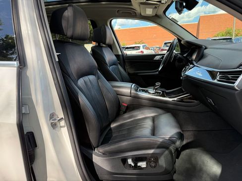 Used 2019 BMW X7 xDrive40i w/ Premium Package AWD/4WD image 33
