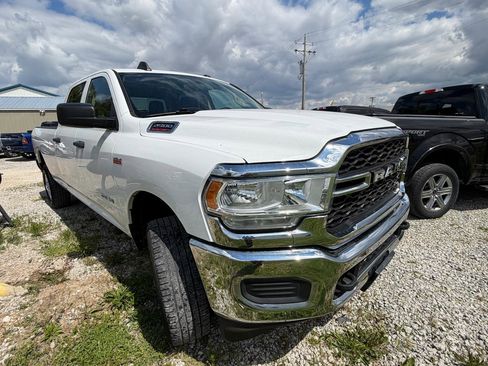 Used 2020 RAM 2500 Tradesman AWD/4WD image 2
