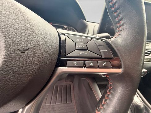 Used 2024 Nissan Altima 2.5 SR w/ SR Premium Package FWD image 25