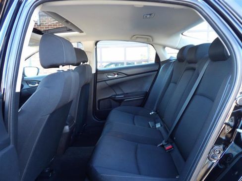 Used 2018 Honda Civic EX image 12