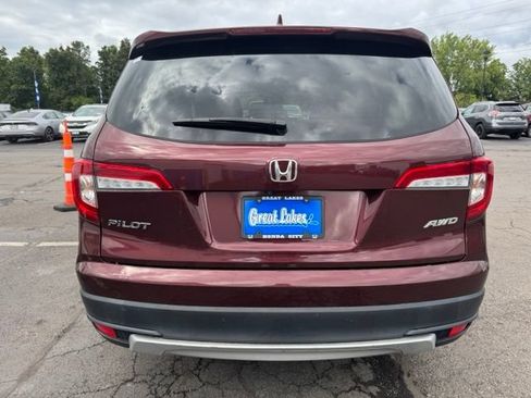 Used 2021 Honda Pilot EX image 3