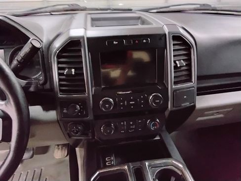 Used 2020 Ford F150 XLT w/ Equipment Group 302A Luxury image 12