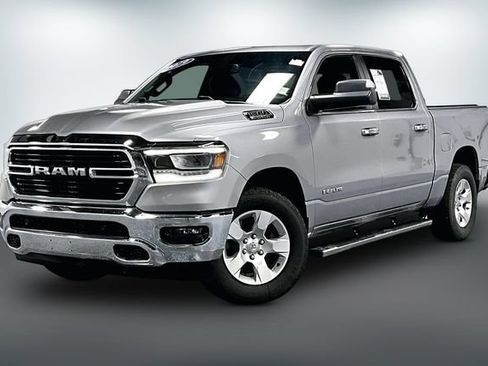 Used 2019 RAM 1500 Big Horn AWD/4WD image 3