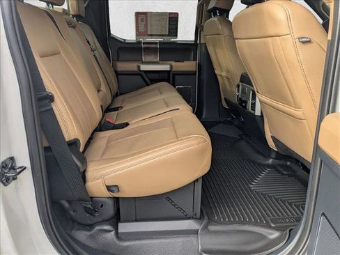 Used 2022 Ford F350 Lariat w/ Lariat Value Package AWD/4WD image 18