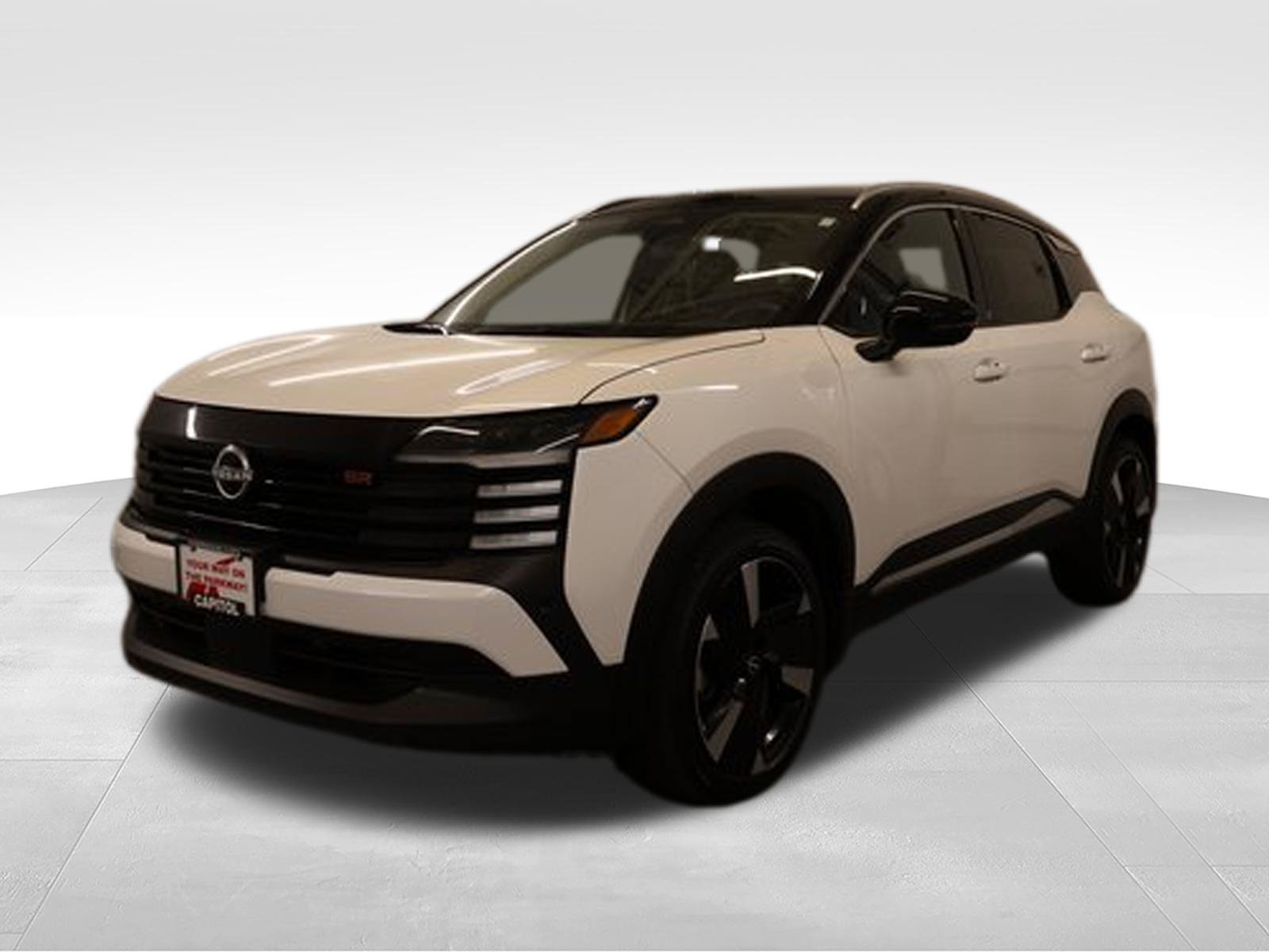 Certified 2025 Nissan Kicks SR AWD/4WD image 5