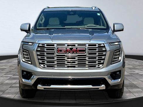 New 2026 GMC Yukon Denali AWD/4WD image 13