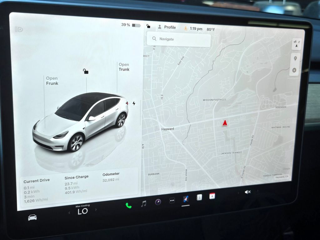 Used 2023 Tesla Model Y Long Range AWD/4WD image 19