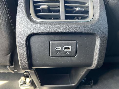 Certified 2025 Chevrolet Blazer LT w/ Convenience Package image 15