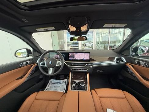 Used 2026 BMW X6 xDrive40i AWD/4WD image 35