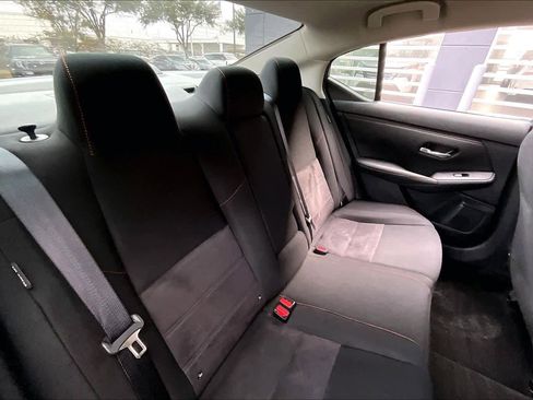 Certified 2025 Nissan Sentra SR image 20