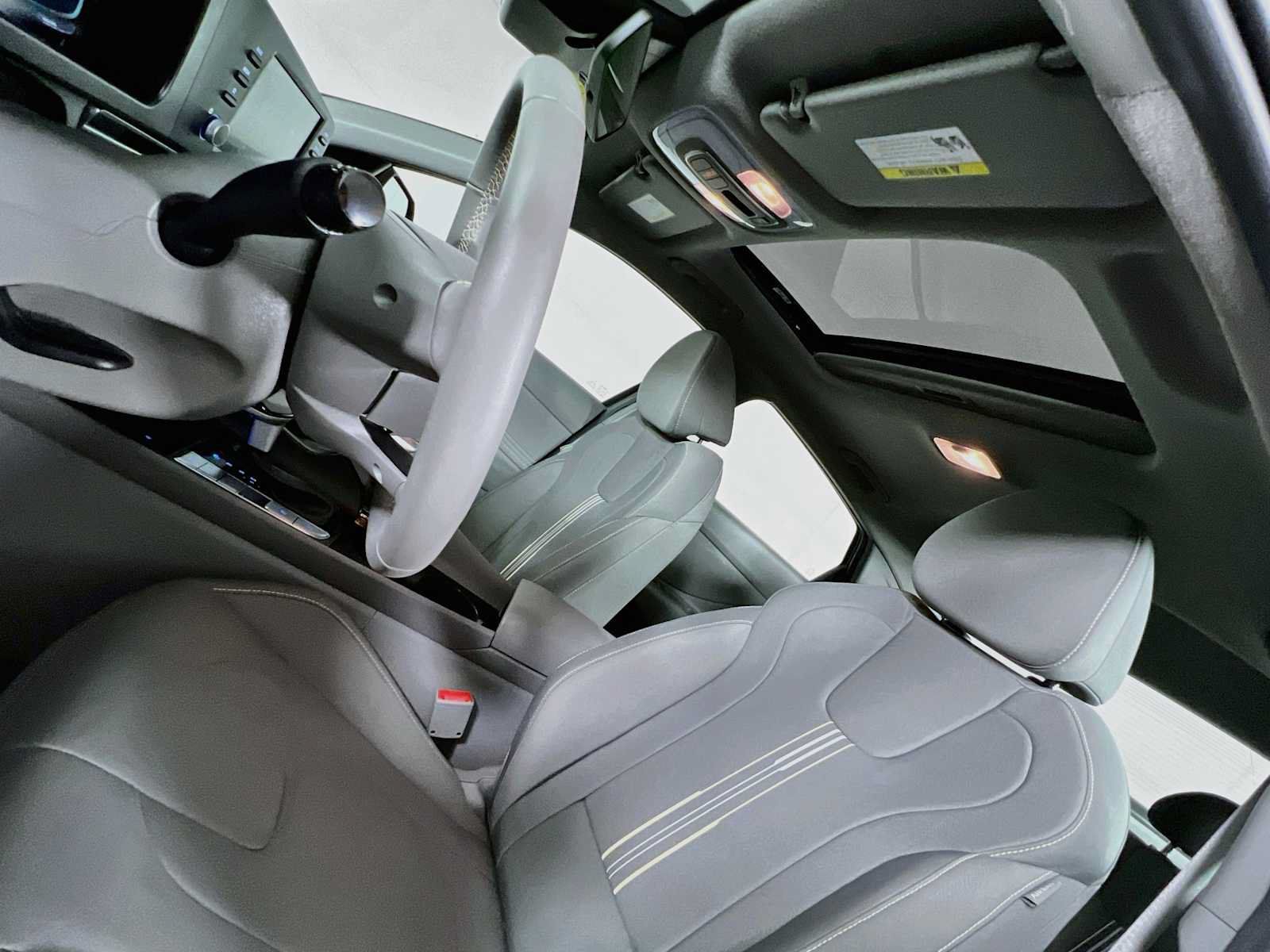 Certified 2026 Hyundai Elantra SEL Sport Premium FWD image 23