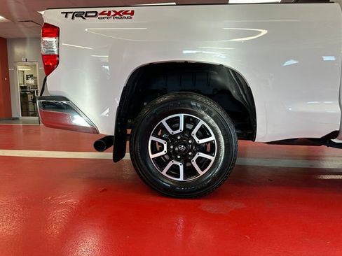 Certified 2021 Toyota Tundra SR5 w/ TRD Off-Road Package AWD/4WD image 29