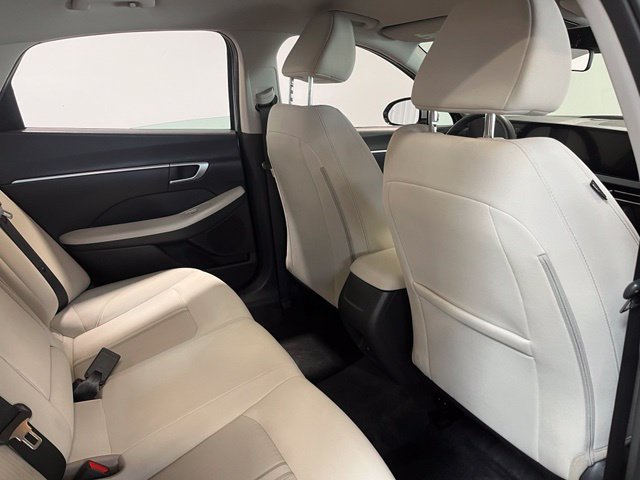 Used 2025 Hyundai Sonata SEL FWD image 15