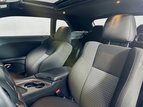 Used 2023 Dodge Challenger R/T Scat Pack image 8