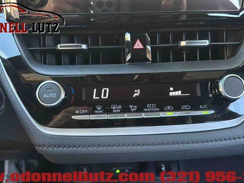 Used 2026 Toyota Corolla SE FWD image 24