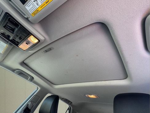 Used 2018 Toyota 4Runner Limited image 17