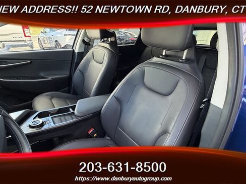 Used 2023 Kia EV6 Wind RWD image 10
