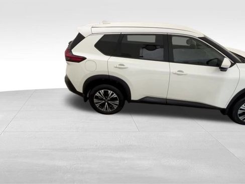 Used 2023 Nissan Rogue SV image 13