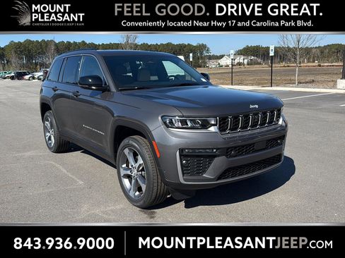 New 2026 Jeep Grand Cherokee Limited w/ Luxury Tech Group II RWD image 1