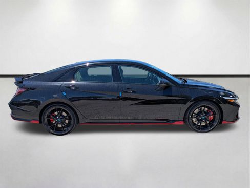 New 2026 Hyundai Elantra N FWD image 4