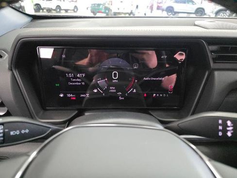 New 2026 GMC Terrain AT4 w/ Convenience Package III image 17