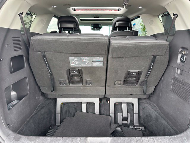 Used 2023 Kia Carnival SX Prestige FWD image 12