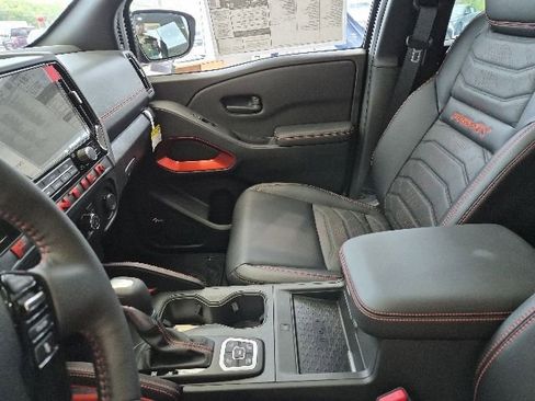 New 2026 Nissan Frontier PRO-4X AWD/4WD image 18