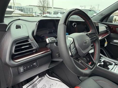 New 2026 Chevrolet Traverse RS w/ LPO, Floor Liner Package image 38