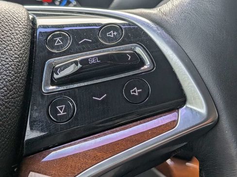 Used 2019 Cadillac Escalade Premium Luxury RWD image 29