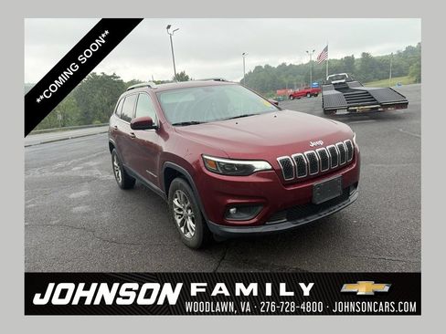 Used 2019 Jeep Cherokee Latitude Plus AWD/4WD image 1