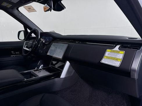 New 2026 Land Rover Range Rover SE AWD/4WD image 31